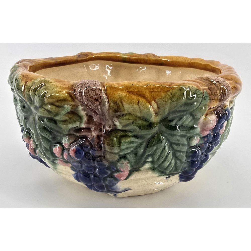 Vtg 90s Majolica Style Grape Cluster Vine Planter Centerpiece Bowl  8"‎ Diameter